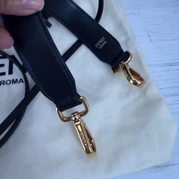 Fendi Mon Tresor Mini Bag Authentic - Picture 6 of 16